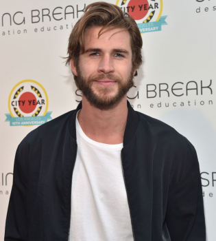 Лиам Хемсворт публично признался Майли Сайрус в любви