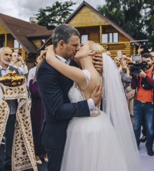 Тоня Матвиенко и Арсен Мирзоян свадьба