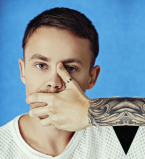 Артем Пивоваров фото