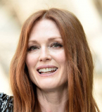 56-летняя Джулианна Мур снялась в рекламе нижнего белья