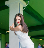 Украинские звезды на высоких каблуках сыграли в гольф