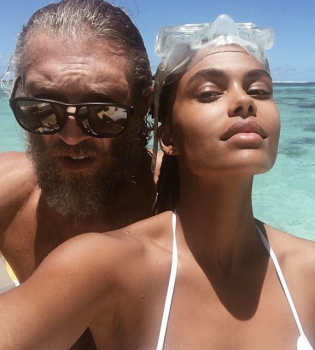 Венсан Кассель новое фото с девушкой