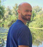 Влад Яма впервые опубликовал фото со своим сыном