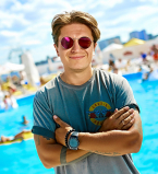 Анатолий Анатолич на вечеринке Аура лета от дуэта On I Ona