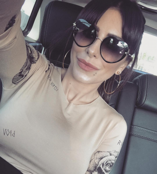 Какая гибкость! Ани Лорак восхитила идеальным шпагатом