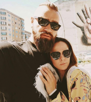 Юлия Санина и Вал Бебко показали подросшего сына