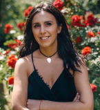 Джамала засыпала сеть снимками без макияжа