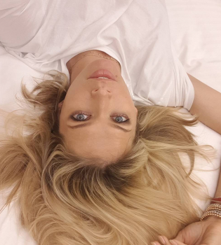 Вера Брежнева поделилась простыми секретами красоты и счастья