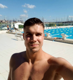 Экс-Холостяк Дмитрий Черкасов показал свою новую девушку