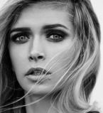 В сети заговорили о разводе Веры Брежневой