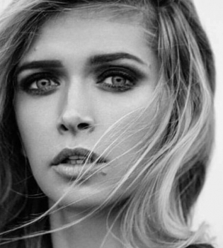 В сети заговорили о разводе Веры Брежневой