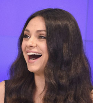 Мила Кунис втайне от всех привезла Эштона Катчера в Украину