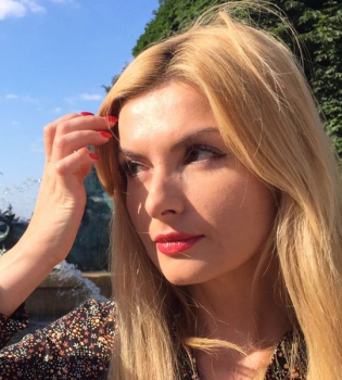 Инна Шевченко отдохнула во Франции