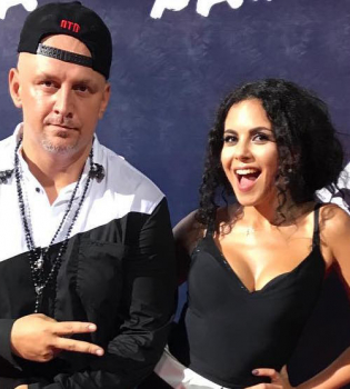 В сети снова заговорили о тайной помолвке Насти Каменских и Потапа