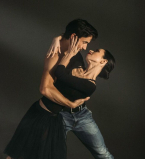 Екатерина Кухар и Александр Стоянов снялись в любовной фотосессии