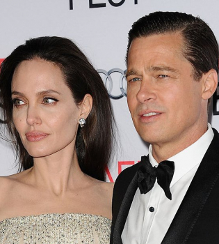 Инсайдеры о разводе Джоли и Питта: "О воссоединении не может быть и речи"