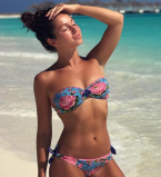 Нюша сыграла пышную свадьбу на Мальдивах