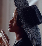 Как похожи! Певица Гайтана показала своего папу