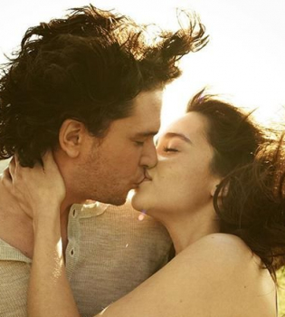 Дайенерис Таргариен и Джон Сноу: в сети обсуждают роман популярных актеров &quot;Игры престолов&quot; Эмилии Кларк и Кита Харингтона