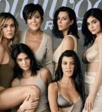 Эпоха семейства Кардашьян: Ким Кардашьян с мамой и сестрами снялась в роскошной фотосессии