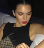 Кендалл Дженнер показала свой гардероб