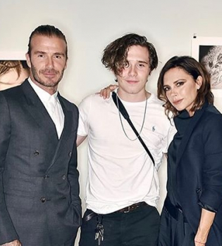 Виктория и Дэвид Бекхэм поздравили сына Бруклина с поступлением в университет