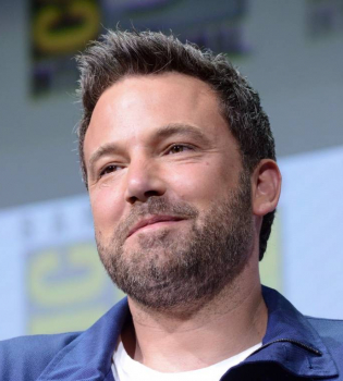 Они все же вместе: Бен Аффлек был замечен с новой возлюбленной Линдсэй Шукус