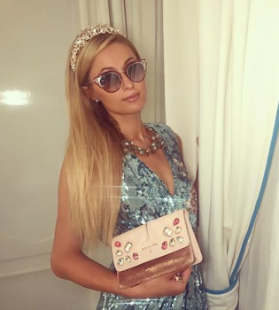 15-летняя Пэрис Хилтон такая же красивая?