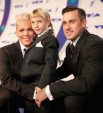 Пинк поддержала дочь