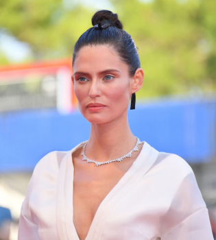 Бьянка Балти на Венецианском кинофестивале