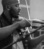 Впервые в Киеве всемирноизвестный скрипач из Нью-Йорка Damien Escobar