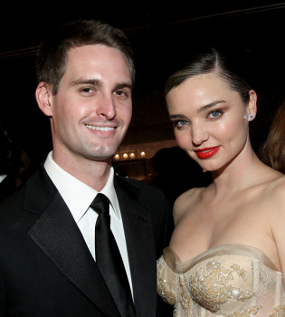 Миранда Керр откровенно рассказала о семейной жизни с Эваном Шпигелем