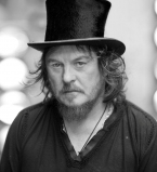 Рок-звезда Zucchero обошел Адриано Челентано