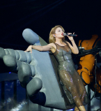 Тина Кароль вышла на сцену в сексуальном прозрачном платье