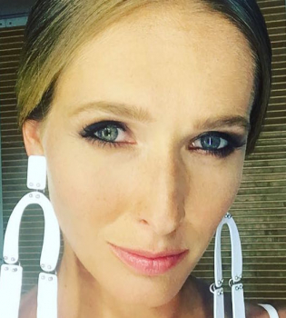 Юрий Горбунов публично признался Кате Осадчей в любви в день ее рождения