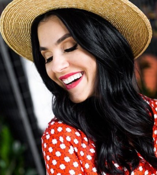 Семейные откровения: Маша Ефросинина о муже, детях и воспитании