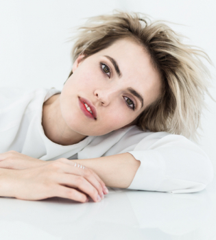 Оля Диброва об уходе из группы Dvoe, личной жизни и подводных камнях украинского шоу-бизнеса: интервью Viva.ua