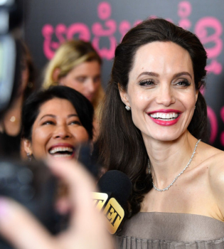 Новый фильм Анджелины Джоли выдвинули на "Оскар"