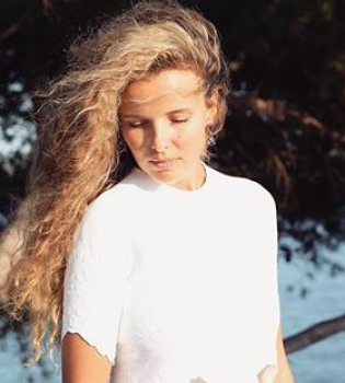 Натуральность в моде: Инна Цимбалюк восхитила лицом без макияжа