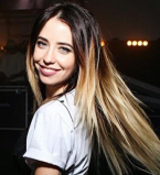 Надя Дорофеева трогательно призналась в любви поклонникам