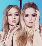 Вера Брежнева и ее дочь Соня