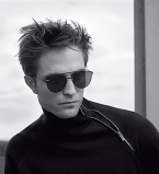 Самый стильный мужчина: Роберт Паттинсон завораживает в новой фотосессии