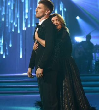 Конфликт Ямы с новым партнером Могилевской, извинения Комарова и невероятные перевоплощения: как прошел пятый эфир Танці з зірками