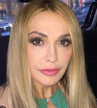 Точная копия: Ольга Сумская показала свою красивую дочь