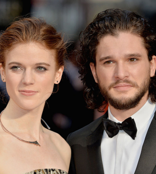 Кит Харингтон сделал предложение возлюбленной