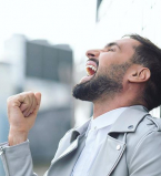 Как жить без любимого человека: личные откровения в новом клипе Виталия Козловского