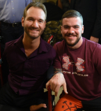 Эксклюзивные фото и видео Ника Вуйчича в Киеве