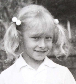 Елена Кравец в школе