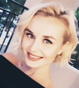 Полина Гагарина полностью разделась для фотосессии спустя 5 месяцев после рождения второго ребенка