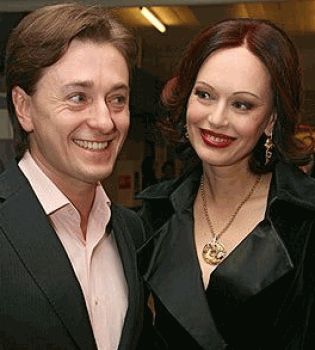 Сергей Безруков с женой Ириной Ливановой